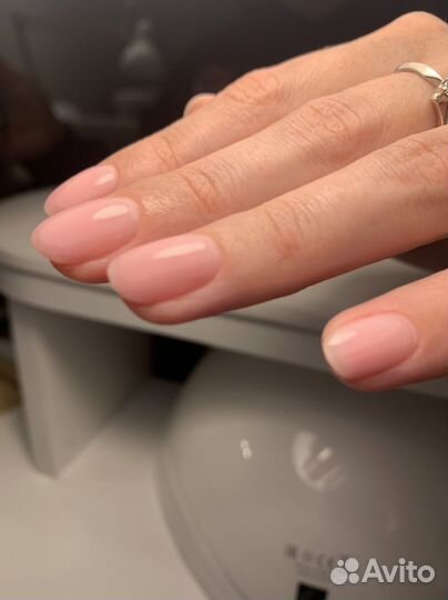 Мастер маникюра