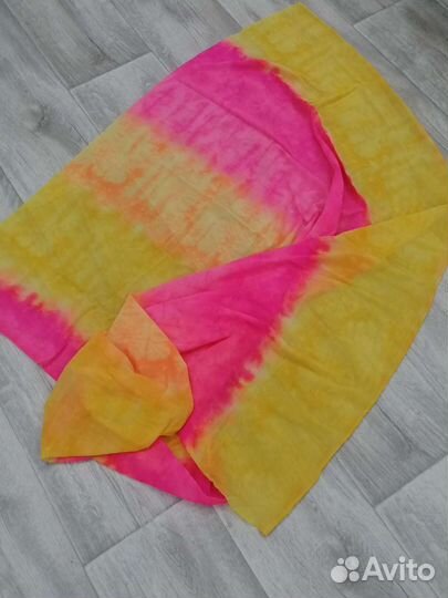 Купальник для девочки и пляжное парео