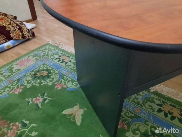 Письменный столик бу