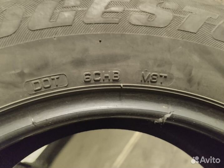 Bridgestone Dueler H/P 215/65 R16