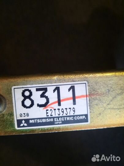 Блок управления двс Mitsubishi Colt MD308311 4G13