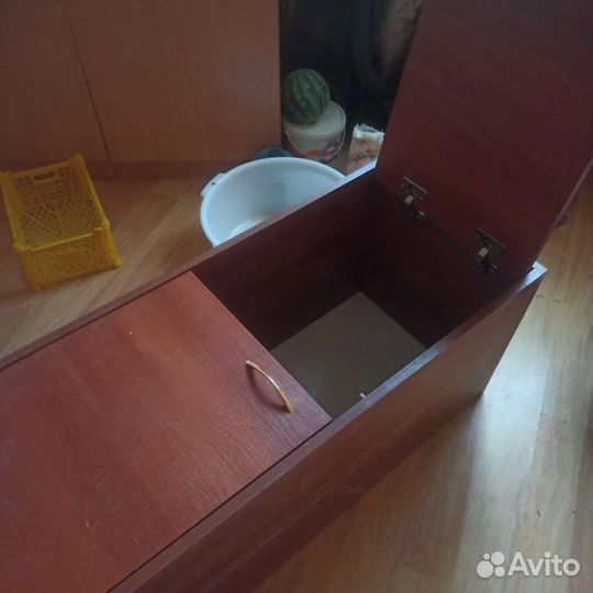 Полка настенная