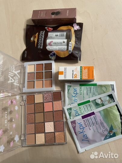 Косметика пакетом новая