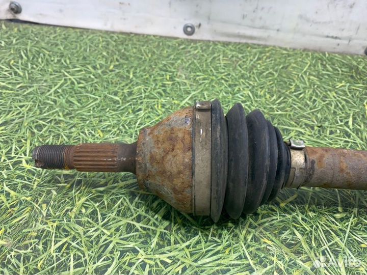 Привод передний правый Citroen C3 хэтчбек 1.4 KFU