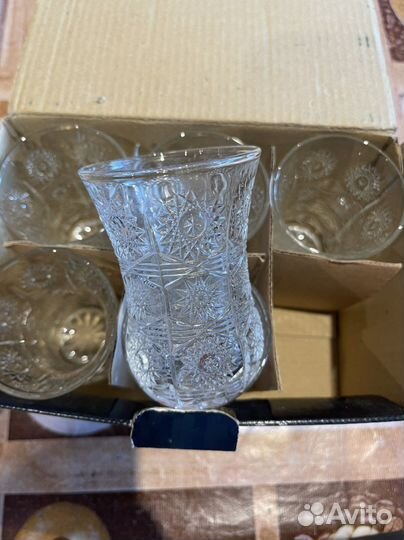 Стеклянно стаканы