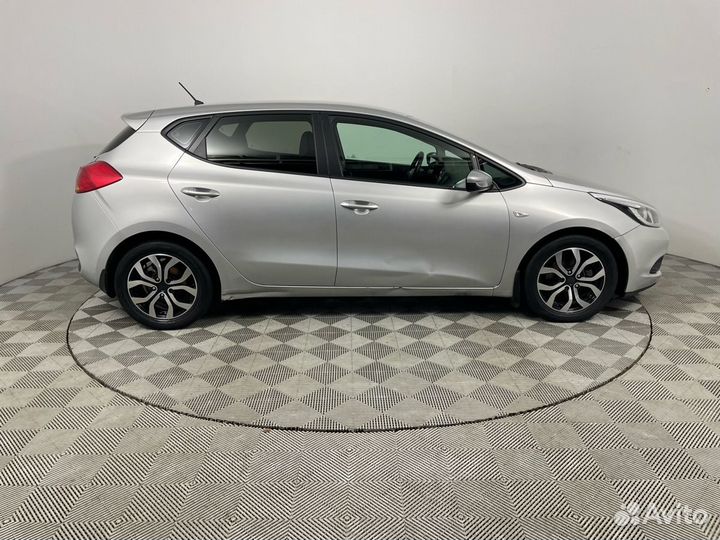 Kia Ceed, 2013