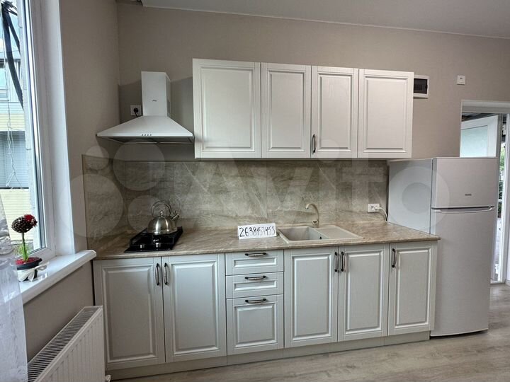 Дом 30 м² на участке 5 сот.