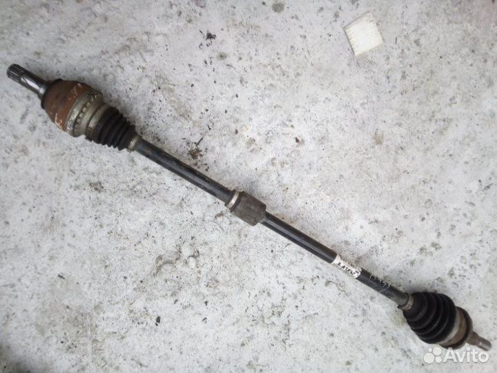 Привод в сборе передний правый Opel Astra J