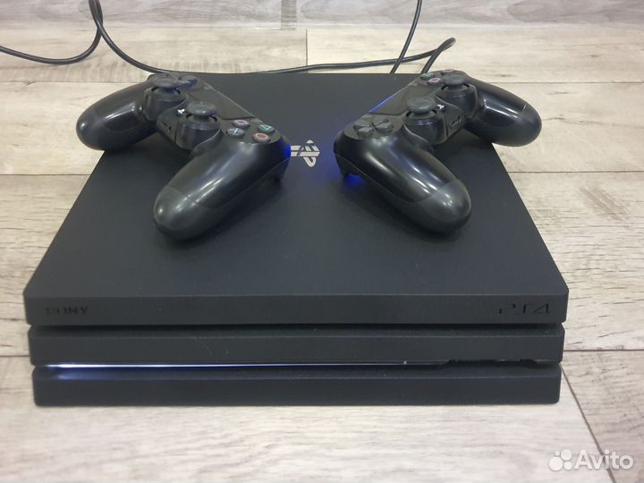 Sony PS4 pro 1tb