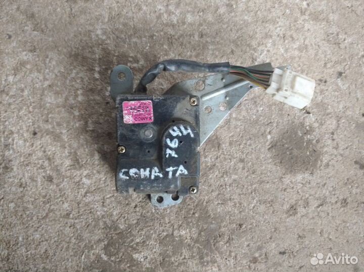 Сервопривод заслонки отопителя Hyundai Sonata EF