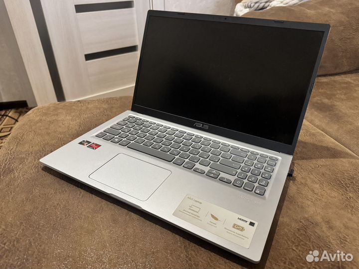 Ноутбук asus D515D