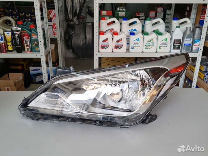 Фара передняя левая Hyundai Solaris 2014-2017