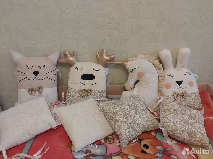 Бортики в кроватку