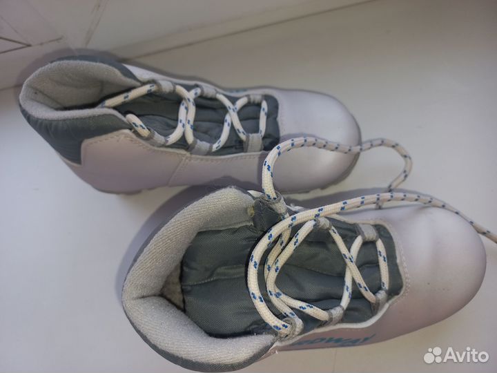 Лыжные ботинки nordway 31 р, стелька 20