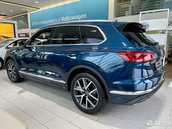 Volkswagen Touareg 3.0 AT, 2022, 1 км