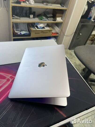 Apple MacBook Pro 13 2016 Retina touch bar