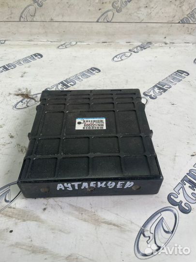 Блок управления двигателем Mitsubishi Outlander 1