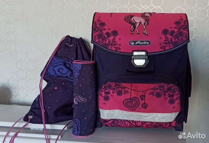 Школьный рюкзак