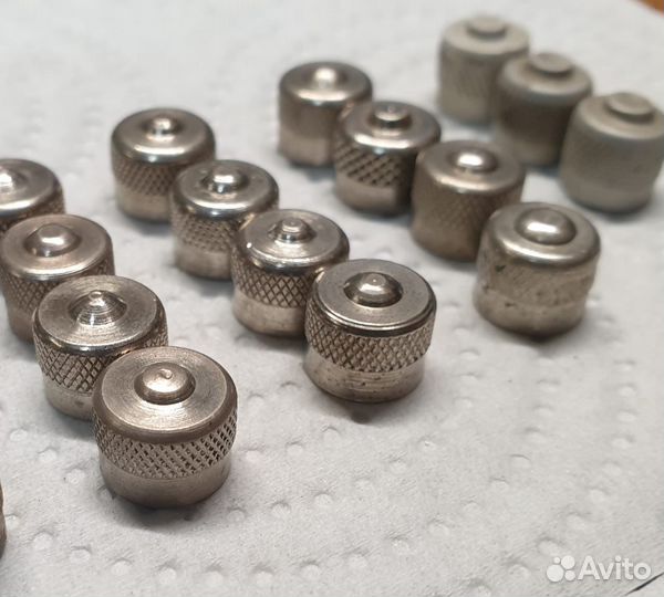 Колпачки для ниппеля BMW оригинал