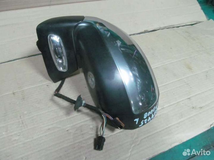 Зеркало левое переднее левое Peugeot 3008