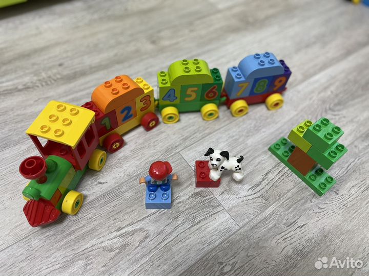 Lego Duplo 10954 Поезд с цифрами-учимся считать