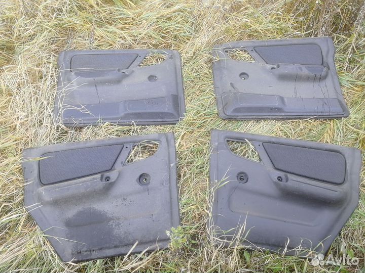 Стекла волга газ 31105