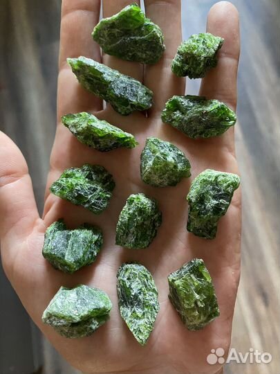 Хромдиопсид Якутский Изумруд