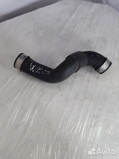 Патрубок турбины Mercedes C-Class W203 2 2001-2004