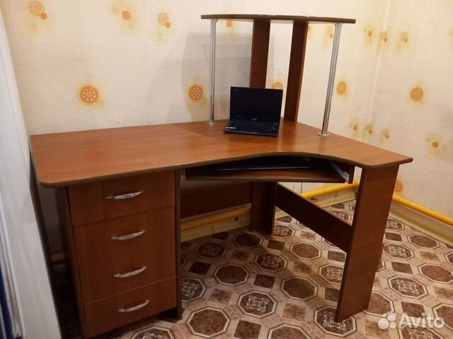 Компьютерный столик бу