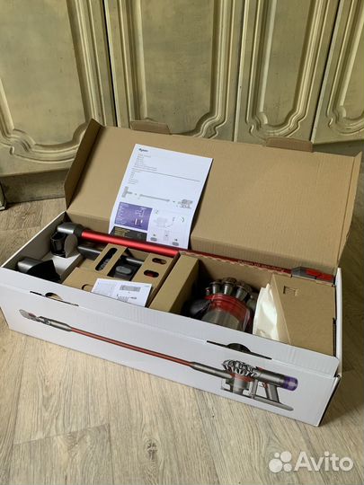 Пылесос dyson v8 slim fluffy