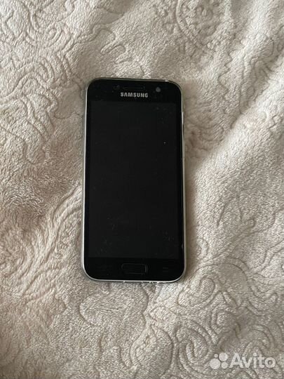 Samsung Galaxy A3 (2017) SM-A320F/DS, 2/16 ГБ