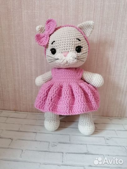 Вязаный котенок