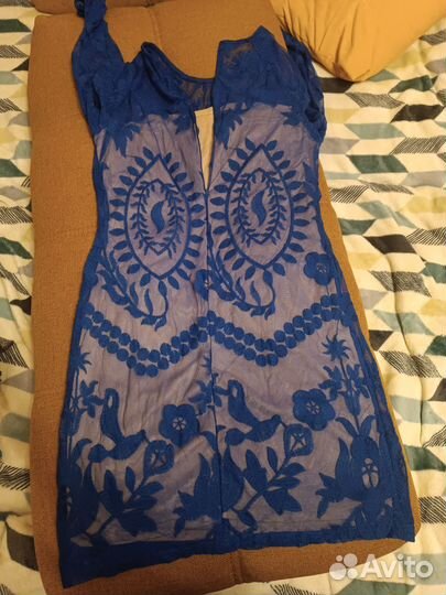 Платье нарядное 44 размер