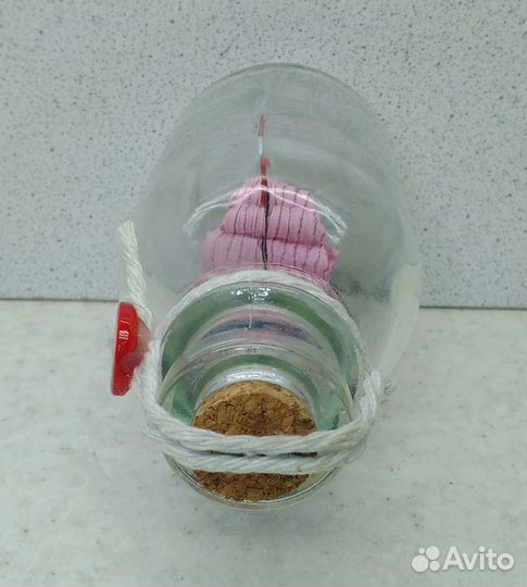 Парусник в бутылке розовый 6,4*11,4