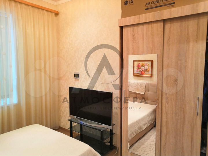 2-к. квартира, 53 м², 1/2 эт.