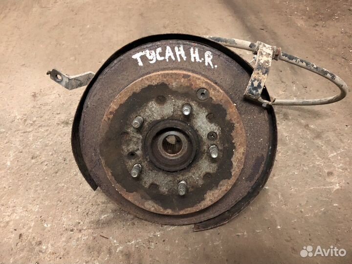 Hyundai tucson кулак задний правый