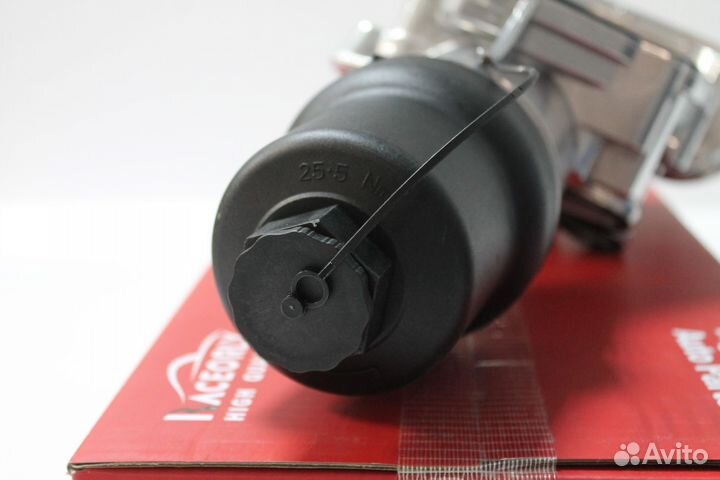 Корпус масляного фильтра Skoda 2.0 BPY 06F115397H