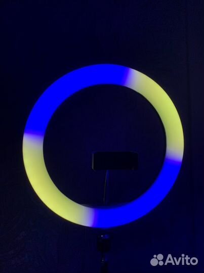 Кольцевая лампа со штативом