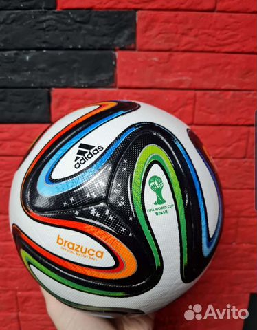 Футбольный мяч адидас brazuca новый