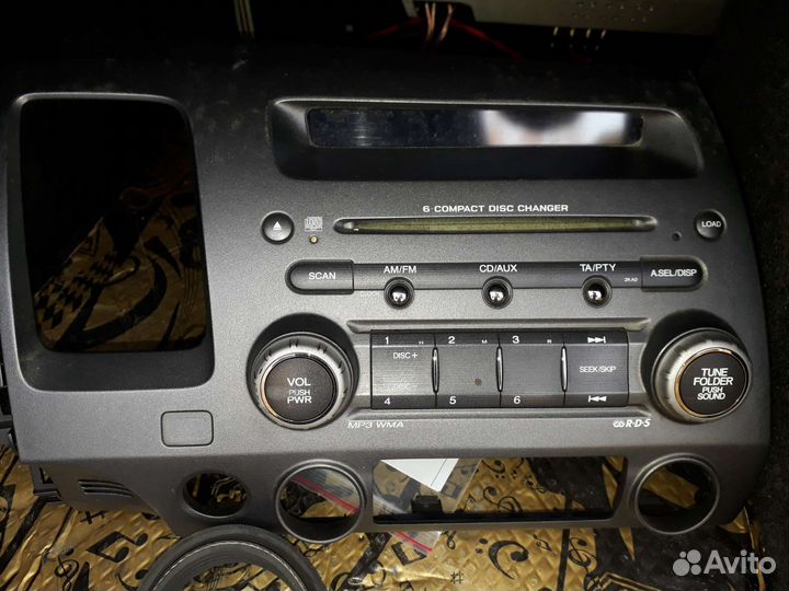 Штатная магнитола Honda civic 4d