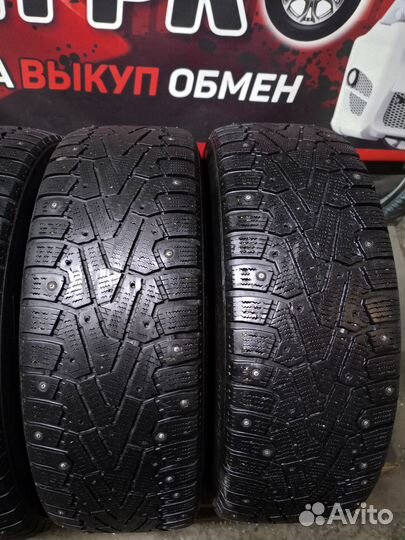 Pirelli Ice Zero 215/65 R16