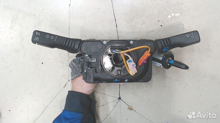 Переключатель поворотов и дворников Opel Zafira B