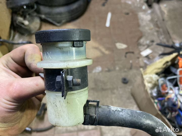 Бачок гур Kia Ceed Ed Hyundai i30 оригинал