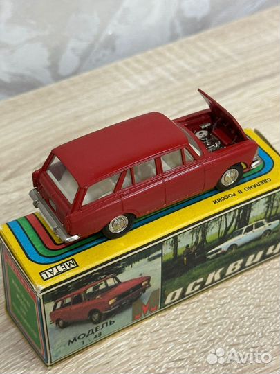 Модель автомобиля Москвич 427