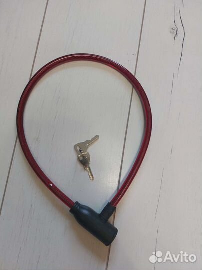Замок для велосипеда 58 см. Новый