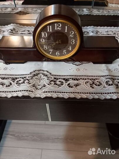 Настольные часы
