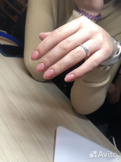 Наращивание ногтей