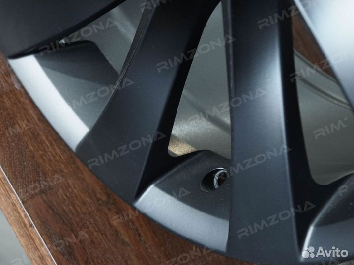 Литые диски R19 для Volkswagen. Арт2831