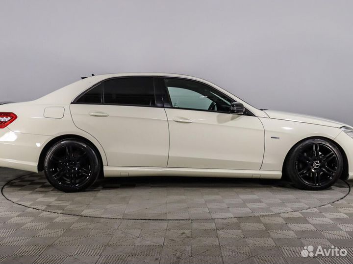 Mercedes-Benz E-класс 1.8 AT, 2010, 129 120 км