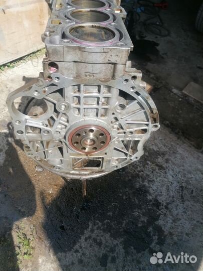 Блок с поршневой и валом